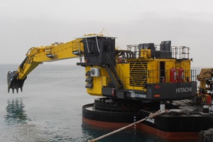 EX1900 Backhoe Dredger