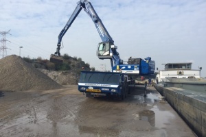 ZX470|490 MHT - on carrier