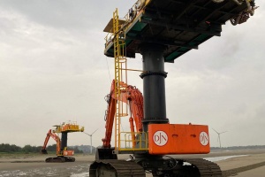 Middle East Crane