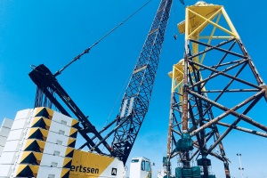 Two HSC Crawler Cranes SCX2800 for Aertssen Machinery Services UAE