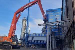 HITACHI | LUYCKX EX1200-7-2P (UHD)