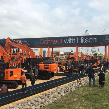 HITACHI making new connections