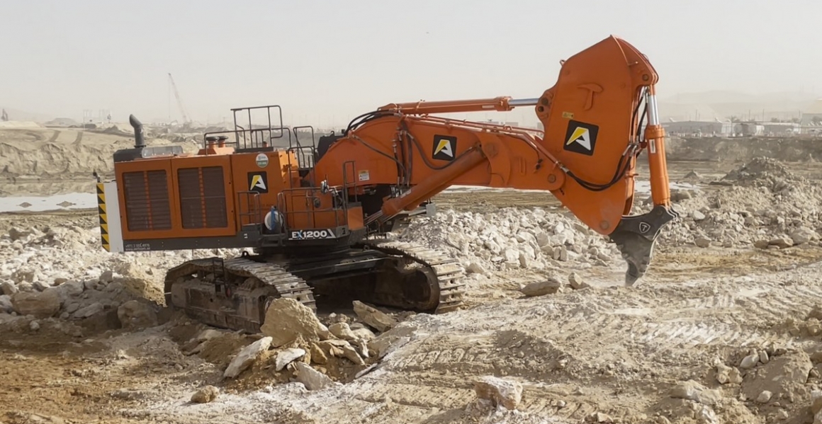 Sunton rock breaker for Aertssen Machinery Services