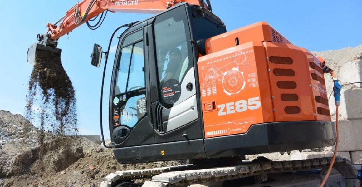 Hitachi Zero Emission excavator ZE85 - For a clean jobsite